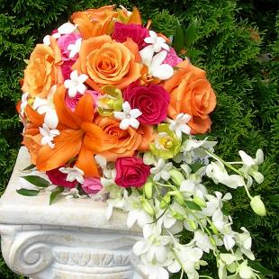 BB0013-Orange, Pink, and White Bride's Cascade