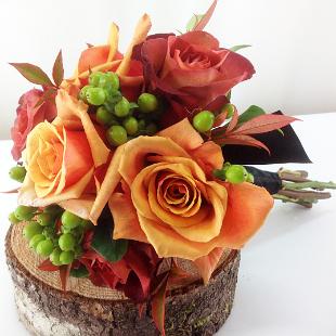 BB0833-Fall Rose Bridesmaids Bouquet