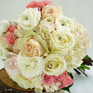 BB1053-Romantic Brides Bouquet of Soft shades of Petal Pink and Whites