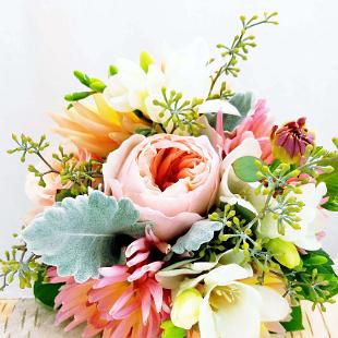 BB1256-Small Bridesmaids Bouquet with Juliett Gardern Rose