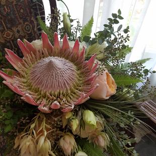 BB1416-King Protea Brides Bouquet