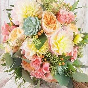 BB1496-Juliette Rose, Peach Dahlia and Ilsa Spray Rose and Succulent Brides Bouquet with Succulent