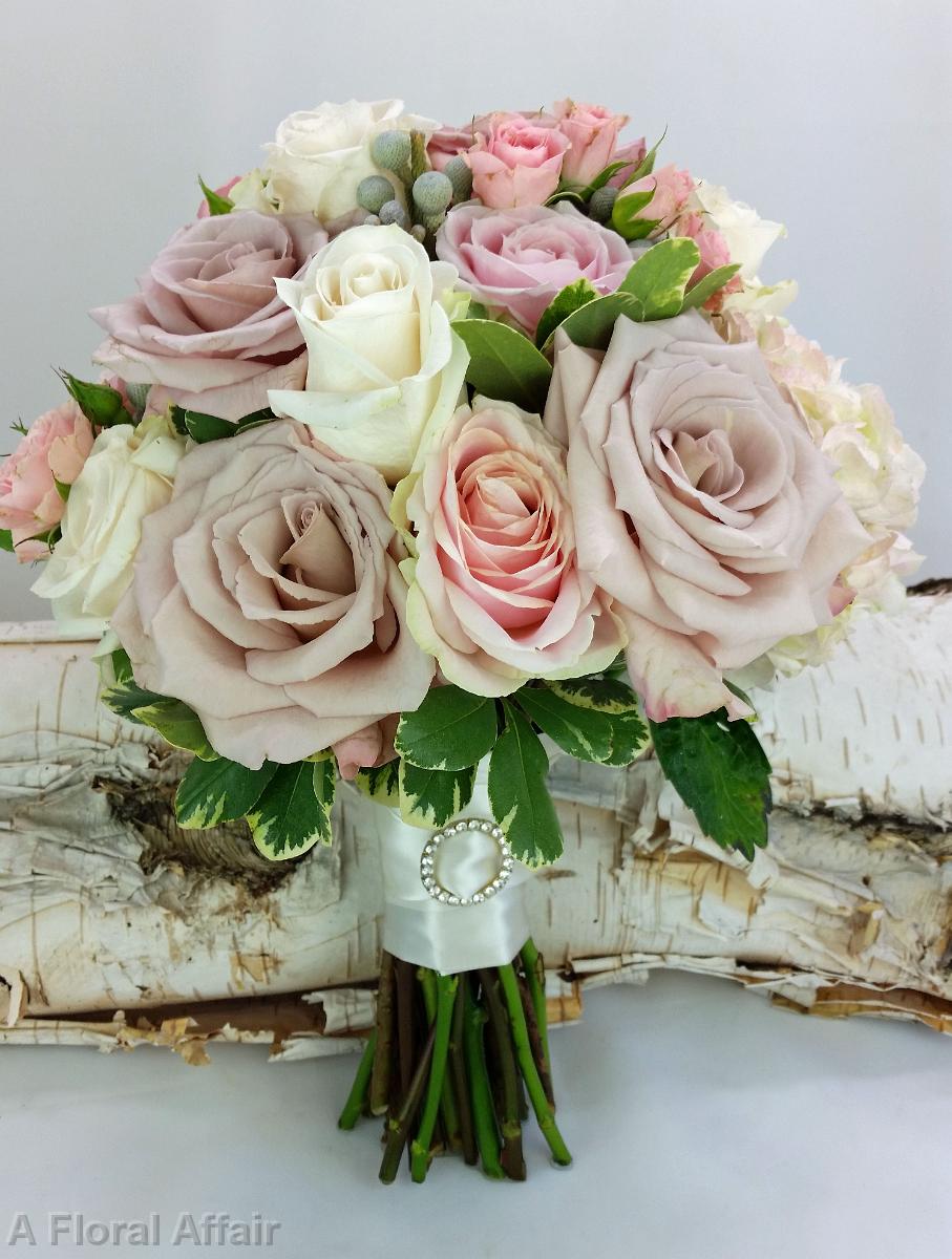 BB1136-Elegant and Romantic Blush Champagne and Gray Brides Bouquet