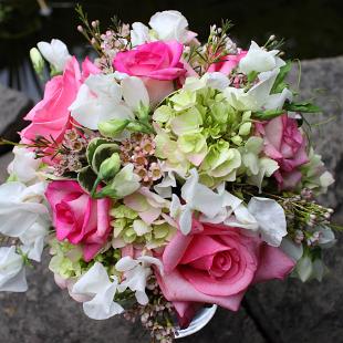 BB0324-Pink and White Garden Wedding Bouquet