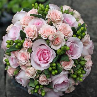 BB0467-Large Round Pink and Green Brides Bouquet