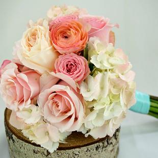 BB1051-Spa, Blush, Petal Pink, and Coral Bridesmaids Bouquet