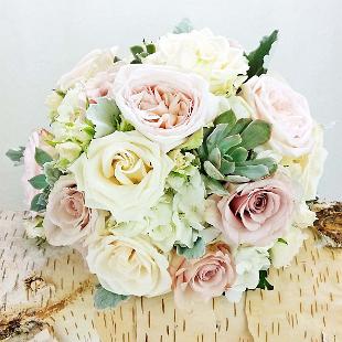 BB1250-Blush and Ivory Wedding Bouquet with Succulents