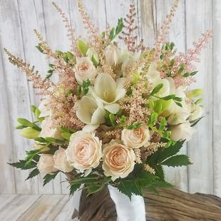 BB1443-Soft, Elegant, Petal Pink Bride's Bouquet