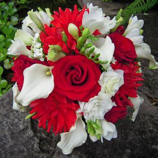 BB0458-Red Rose, White Dahlia, Freesia, and Lisianthus Bouquet