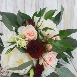 BB1481-White peony, burgundy carnation and blush spray rose bridesmaids bouquet-1-1-1