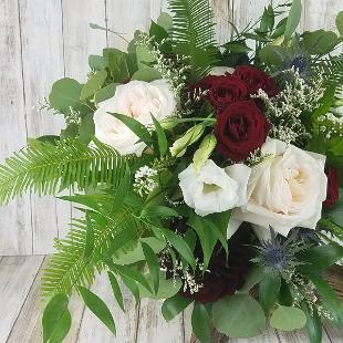 BB1501-Woodsey burgundy and white brides bouquet-1