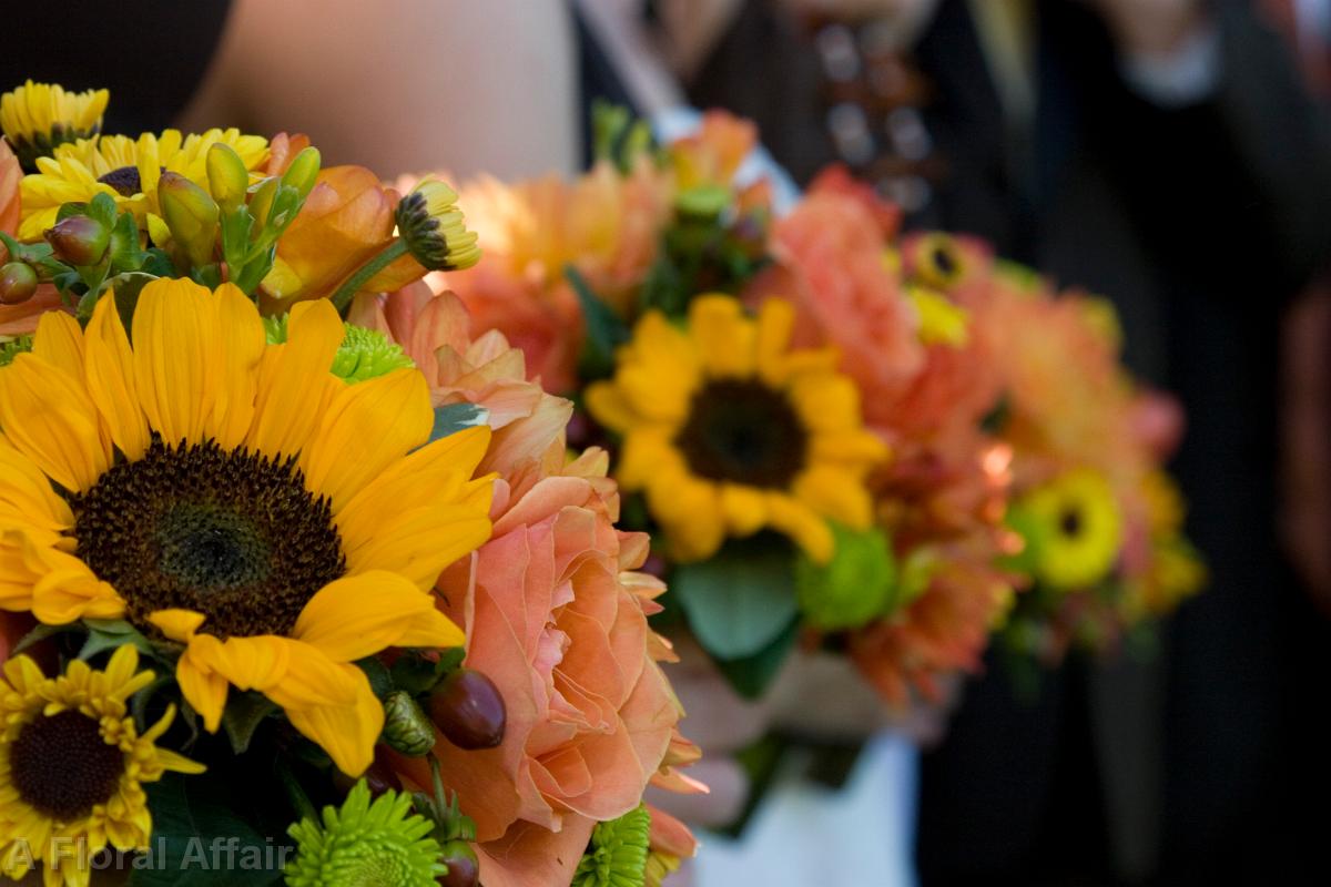 BB0147-Sunflower Garden Bridal Bouquets