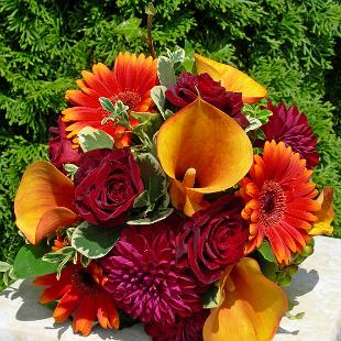 BB0009-Deep Orange and Merlot Summer Bouquet
