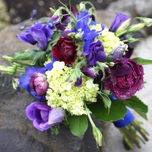 BB0463-Mixed Garden Bouquet