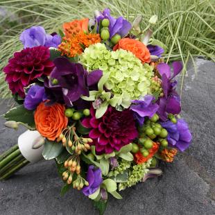 BB0841-Summer Brides Bouquet