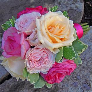 BB1309-Garden Rose Wedding Bouquet edited-1