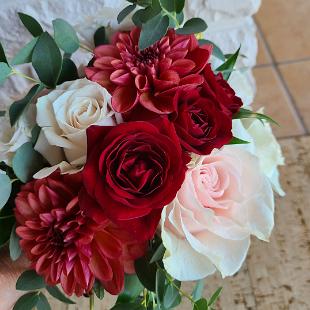 BB1558-Cinnamon Rose, Blush and White Brides Bouquet