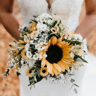 BB1625-Yellow Sunflower Brides Bouquet