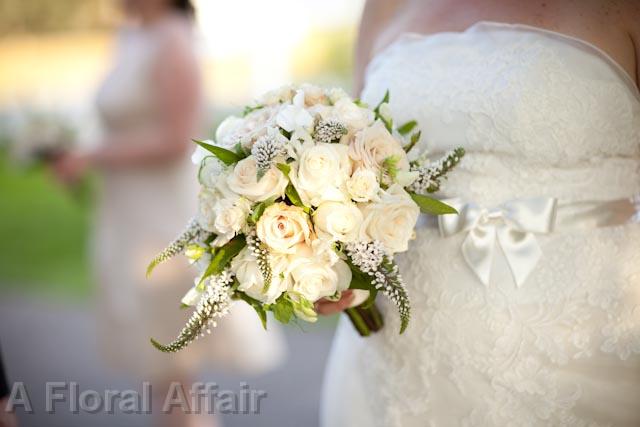 BB0383-Vintage Romantic White Rose Bridal Bouquet