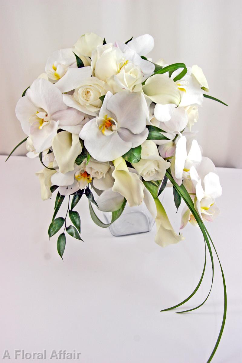 BB0866-White Phalaenopsis Cascadeing Bouquet