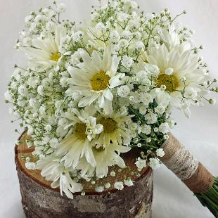 BB1027-White Daisy and Baby's Breath Brides Bouquet