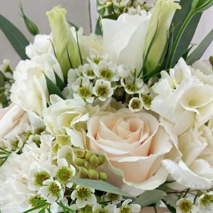 BB1043-Champagne and White Wedding Bouquet