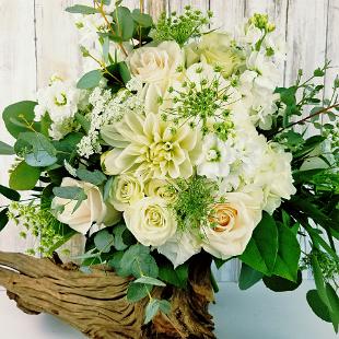 BB1398-Relaxed White and Green Wedding Bouquet