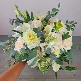 BB1574-Summer White and Green Brides Bouquet
