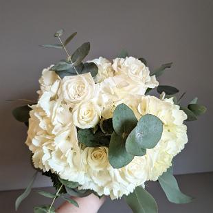 BB1700 - White hydrangea bouquet with eucalyptus