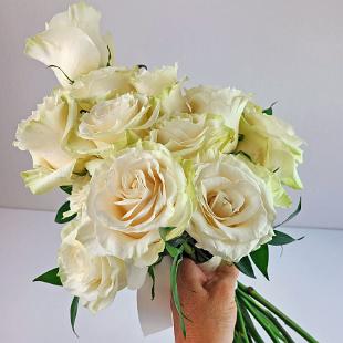 Elegant Elopement Bridal Bouquet