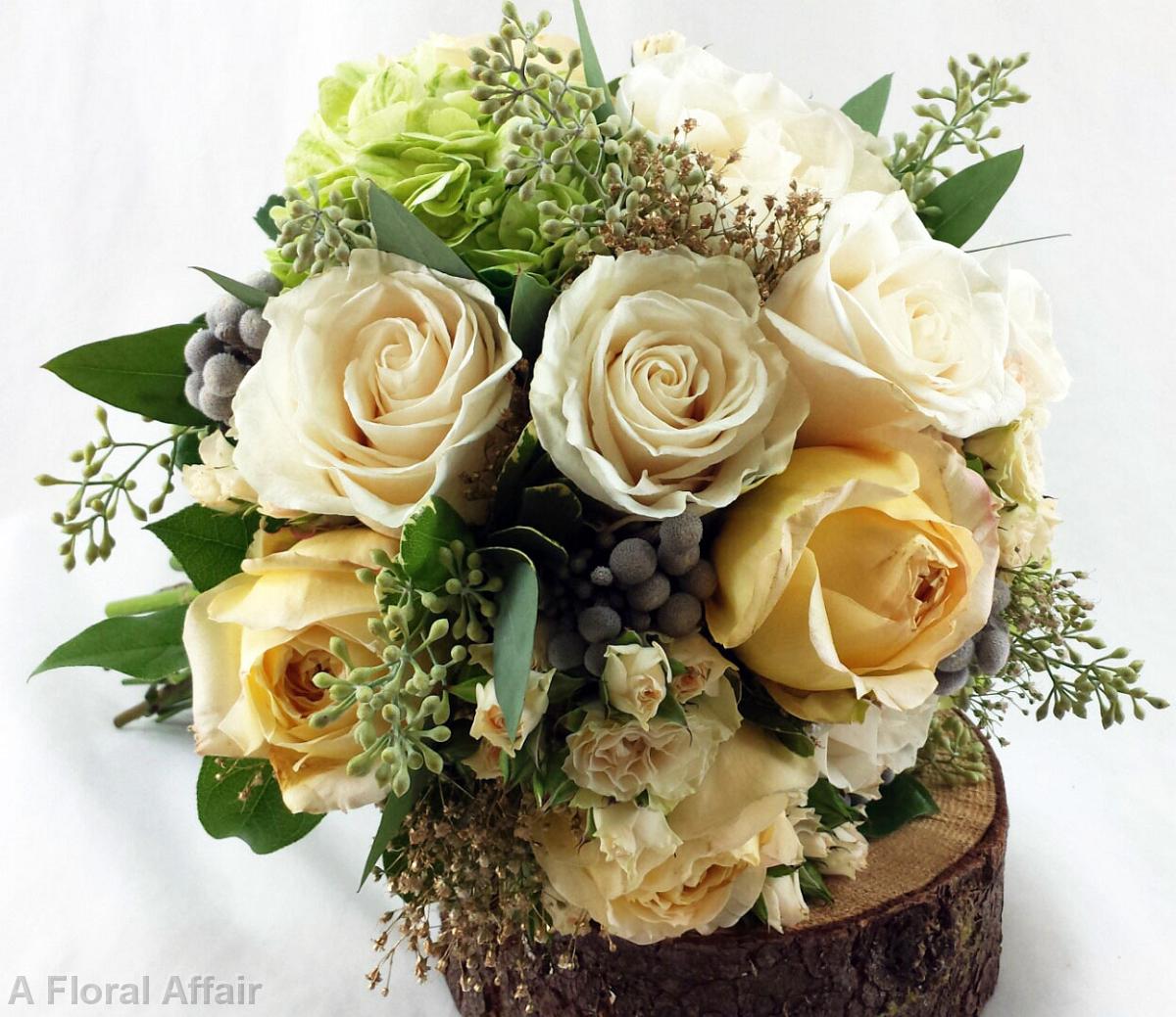 BB1011-Gold and Ivory Brides Bouquet