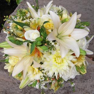 BB0265-White Lily, Dahlia, Rose, and Yellow Freesia Brides Bouquet