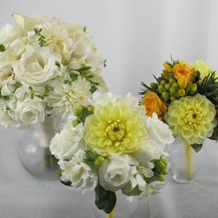BB0511-Yellow and White Dahlia and Rose Bridal Bouquets