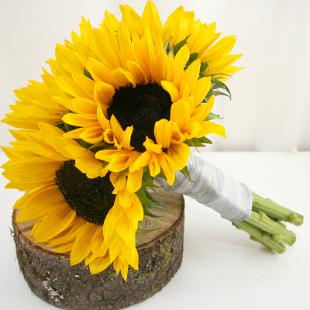 BB0884-Hand Tied Sunflower Bouquet