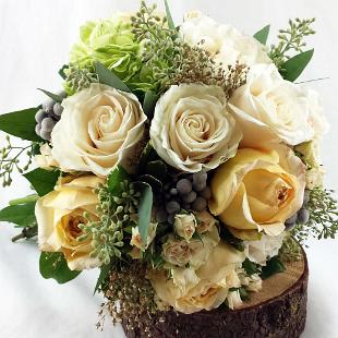 BB1011-Gold and Ivory Brides Bouquet