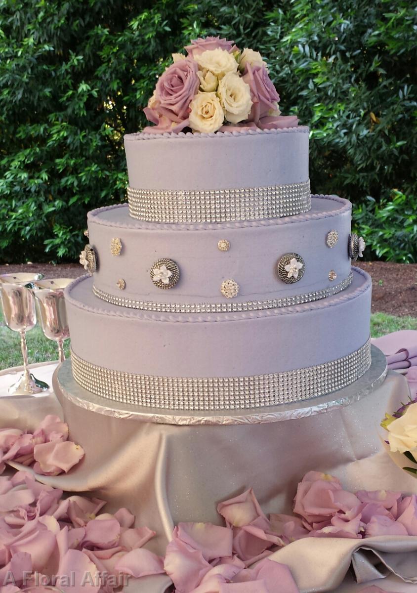 CA0145-Lavender and White Rose Cake Top