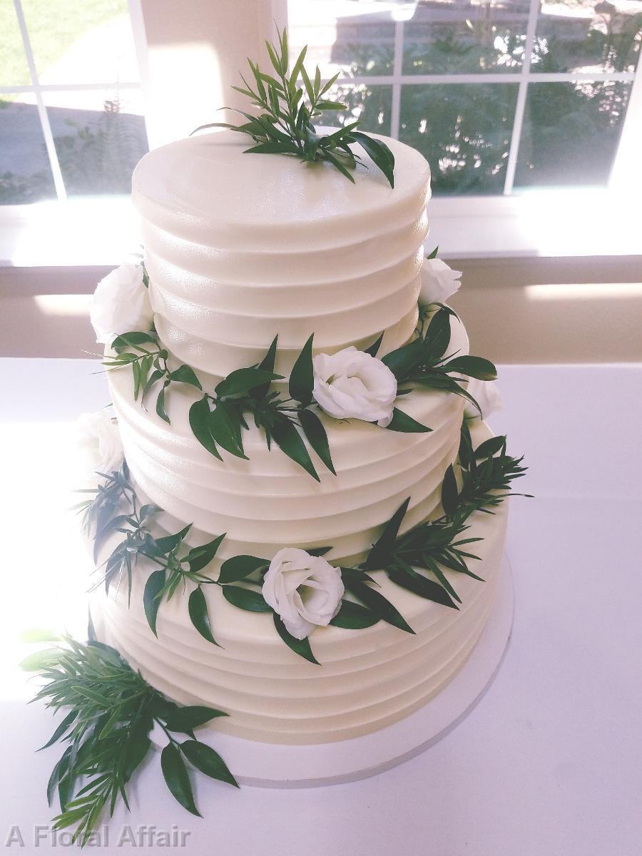 CA0188-Greenery on White Cake