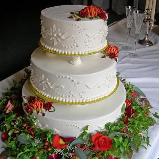 CA0069-Natural Romantic Wedding Cake Garland