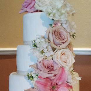 CA0147-Blush, Pink and White Cascading Cake Flowers