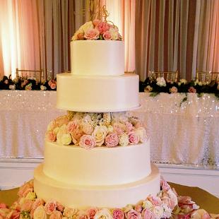 CA0185-Blush and White Wedding Cake Floral