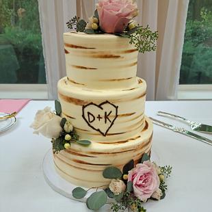 CA0210-3 Tier Rustic Look Cake with Blush and Ivory Roses