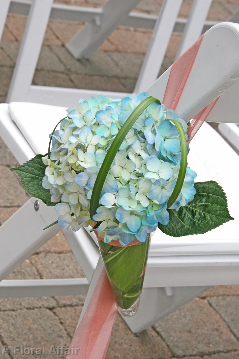 AM0597-Malibu Blue Hydrangea and Coral Aisle Marker