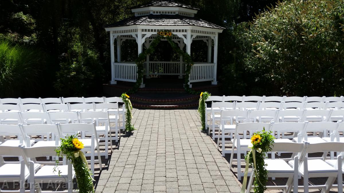 CF0776-Sunflowers and Greenery Aisle Marker