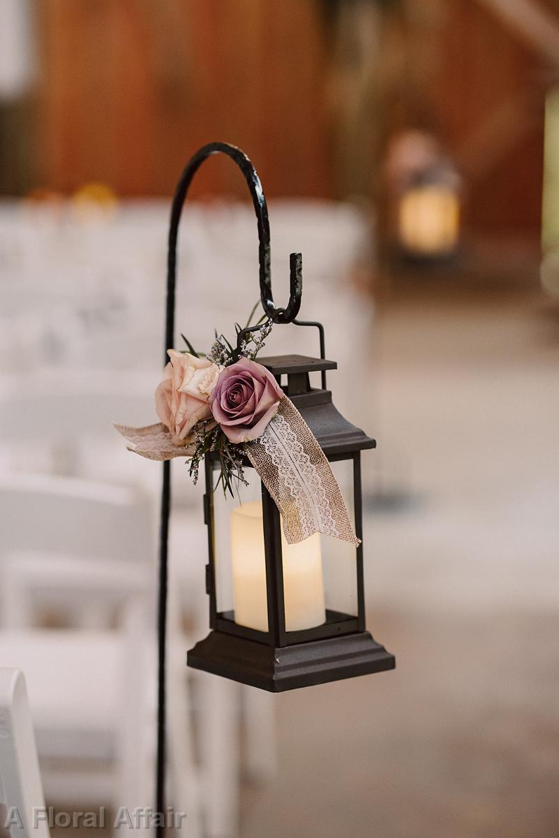 CF9304-Rustic Lantern Aisle Marker