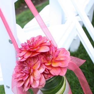 AM0547-Coral Dahlia Aisle Marker