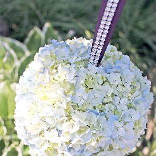 AM0581-Blue Hydrangea Kissing Ball