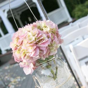 AM0589-Lace Accent Mason Jar With Pink Hydrangea