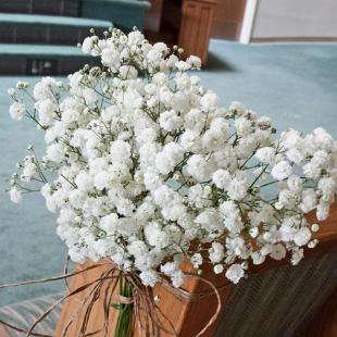 CF0725-Babys Breath and Twine Bow Aisle Marker