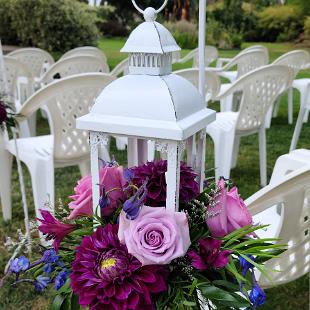 CF9336-Purple and Blue Lantern Aisle Marker