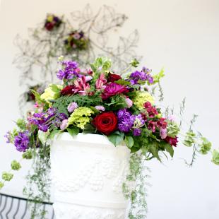 CF0656-Urn Wedding Arrangement